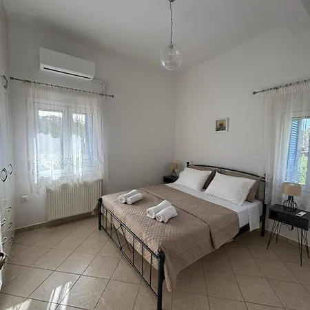 Petrounas House Apartment Kythira Town