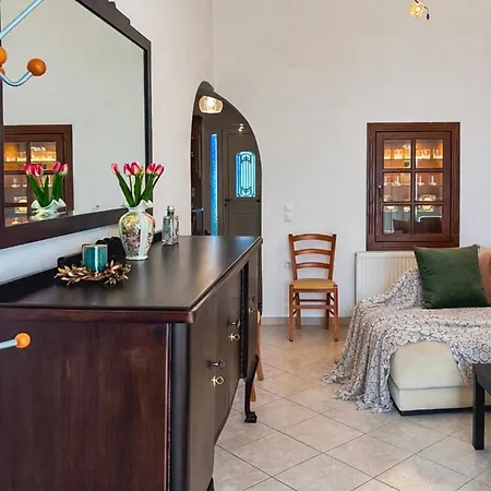 Petrounas House Kythira Town