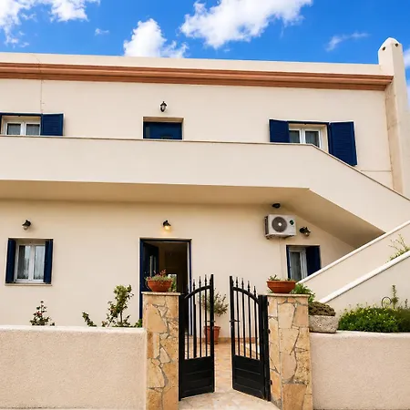 Apartment Petrounas House *