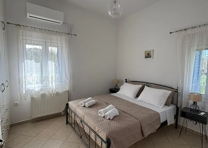 Petrounas House Apartment Kythira Town